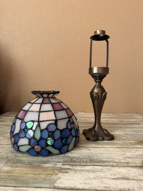 Vintage PartyLite Hydrangea Tiffany-Style Stained Glass Tealight Candleholder - Picture 3 of 16